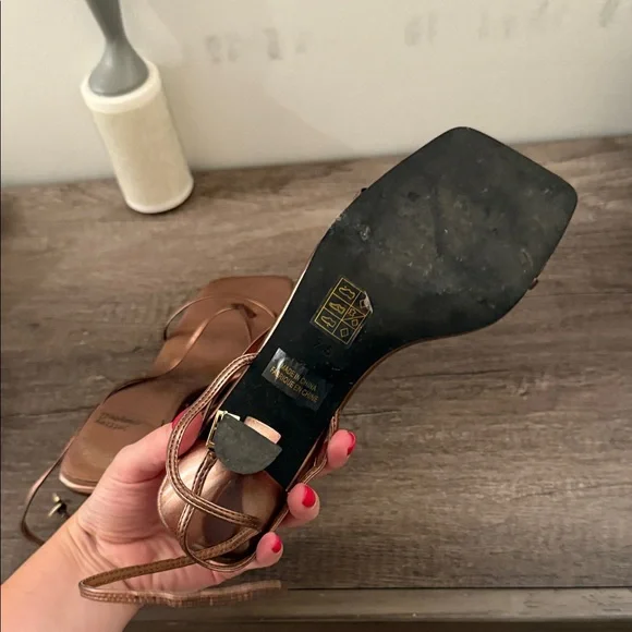 Jeffrey Campbell Metallic Bronze Strappy Heels Fluxx Sandal - Picture 4 of 6